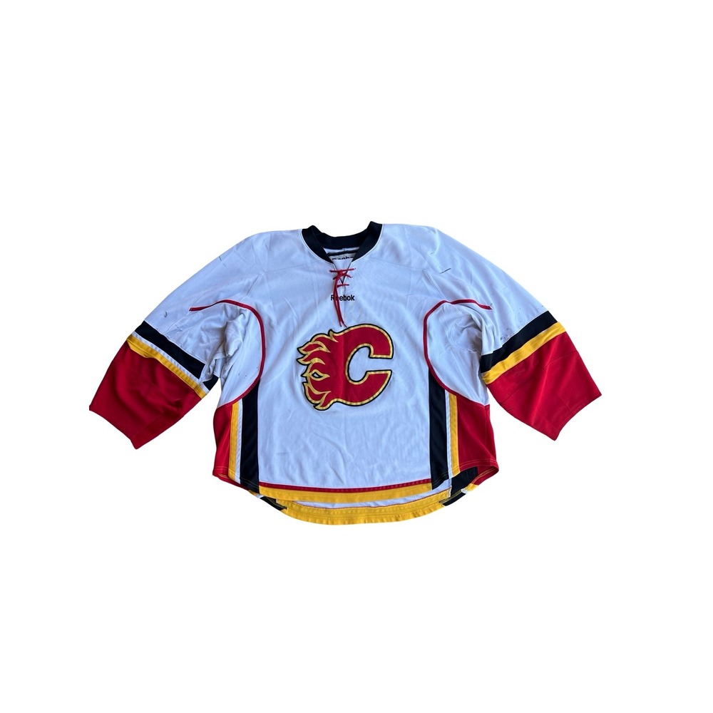Reebok Calgary Flames NHL Goalie Style Jersey White Red 33 Thrashed Mens